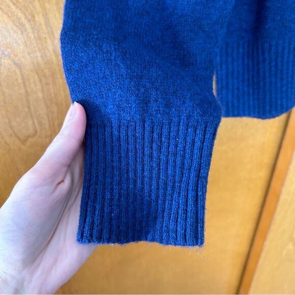J. Crew Factory Men's Lambswool Blend Henley Sweater Navy Blue Size Medium - Picture 2 of 7